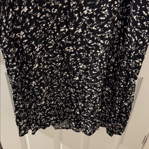 Time & Tru Spring Dress - Picture 2 of 7